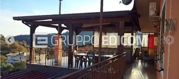 5 rooms Apartment in Catanzaro, Italy No. 184784 3