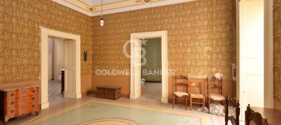 Apartamento de 4 dormitorios en Lecce, Italy No. 238575 3