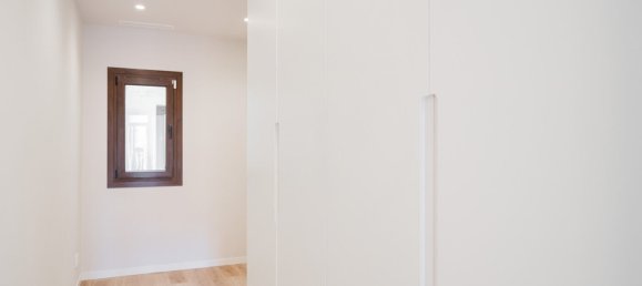 3 bedrooms Apartment in Barcelona, Spain No. 289328 18