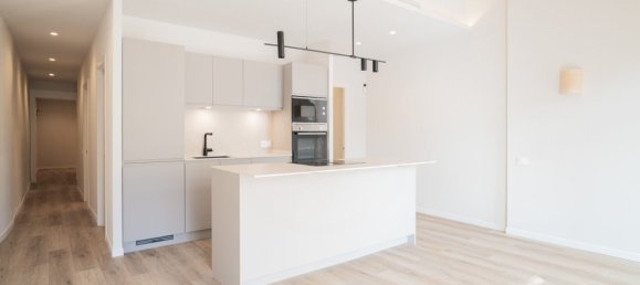 3 bedrooms Apartment in Barcelona, Spain No. 289328 2