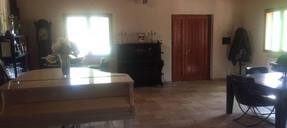 5-salle Appartement à Monreale, Italy No. 27981 22