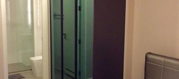 Apartamento com 1 quarto em condomínio em Khlong Toei, Thailand N.º 4628 12