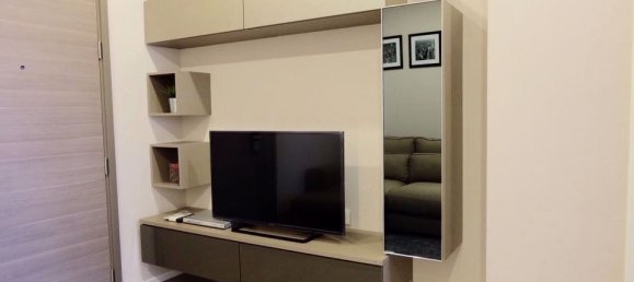 Apartamento com 1 quarto em condomínio em Khlong Toei, Thailand N.º 4628 8