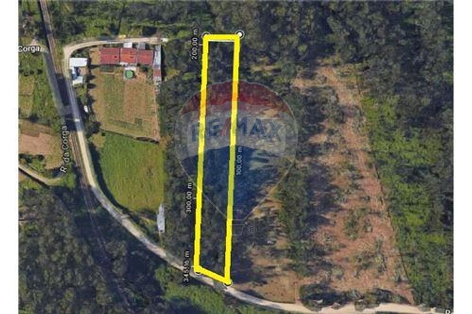 Земельный участок 3000м² в Фиайнш, Португалия № 70565