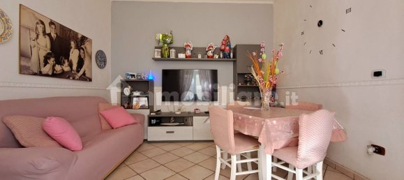 2 bedrooms Apartment in Naples, Italy No. 328260 7