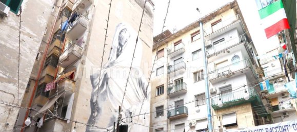 2 bedrooms Apartment in Naples, Italy No. 328260 2