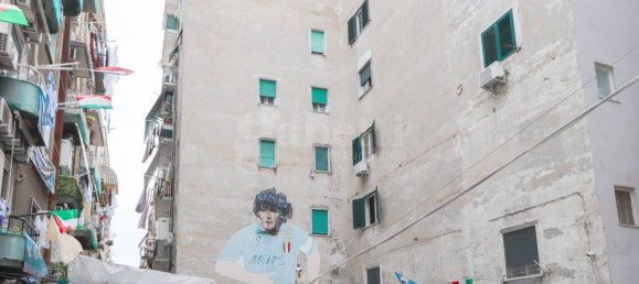 2 bedrooms Apartment in Naples, Italy No. 328260 3