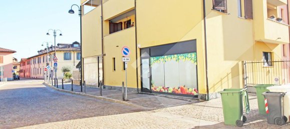 1 room Commercial property in Pregnana Milanese, Italy No. 80273 7