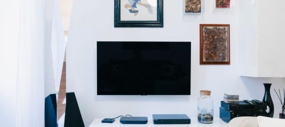 3 rooms Apartment in Rome, Italy No. 188743 5