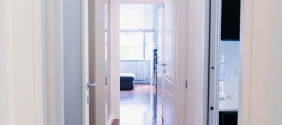 3 rooms Apartment in Rome, Italy No. 188743 8