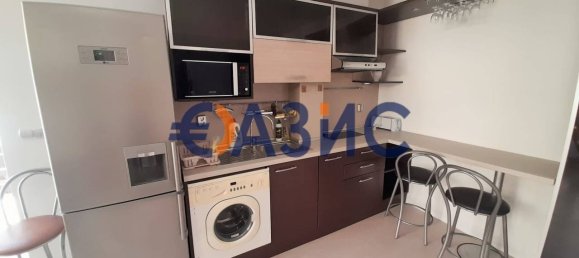 2 bedrooms Apartment in Sveti Vlas, Bulgaria No. 380 3