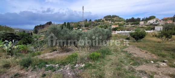 Земельный участок 4191м² в Мессина, Италия № 72738 12