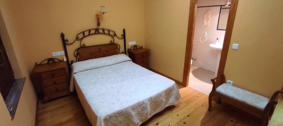 9 Schlafzimmer Gebäude in Luyego, Spain, Nr. 132014 13