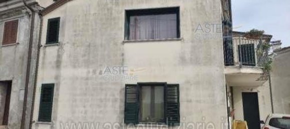 5 rooms Apartment in Saludecio, Italy No. 13261 2