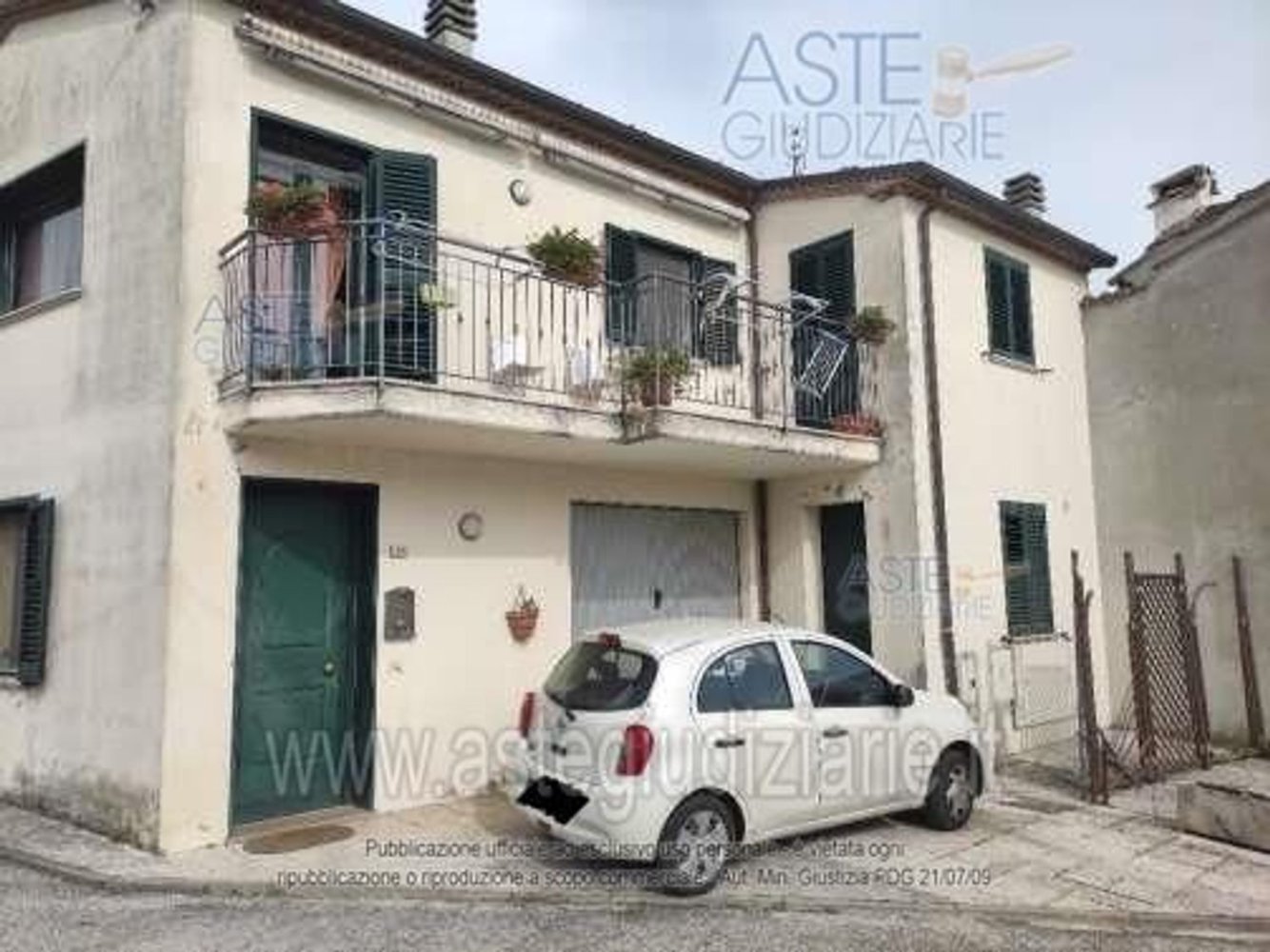 5 rooms Apartment in Saludecio, Italy No. 13261