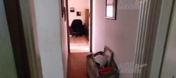 5 rooms Apartment in Saludecio, Italy No. 13261 6