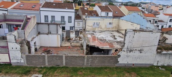 1363m² Building in Ponta Delgada, Portugal No. 87280 10