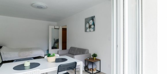 Estudio en Nancy, France No. 72847 5