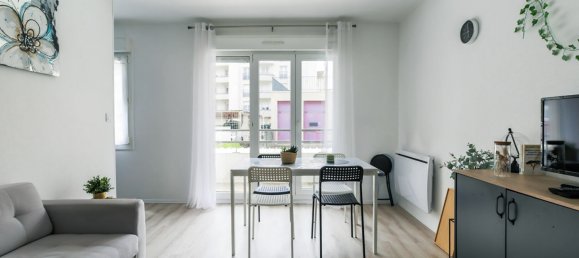 Estudio en Nancy, France No. 72847 2