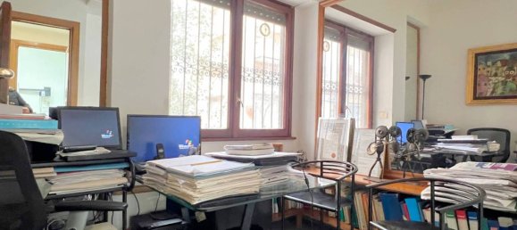 2 bedrooms Apartment in Rome, Italy No. 121209 14