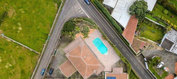 5 bedrooms House in Rabo de Peixe, Portugal No. 46755 3