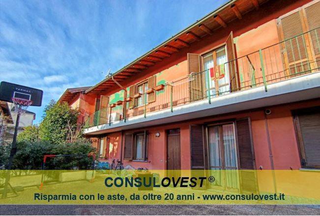 3 chambres Maison à Robecchetto con Induno, Italy No. 268291