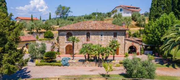 3 bedrooms Villa in Arezzo, Italy No. 264804 6