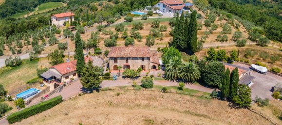 3 bedrooms Villa in Arezzo, Italy No. 264804 39