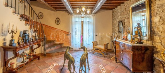 3 bedrooms Villa in Arezzo, Italy No. 264804 10