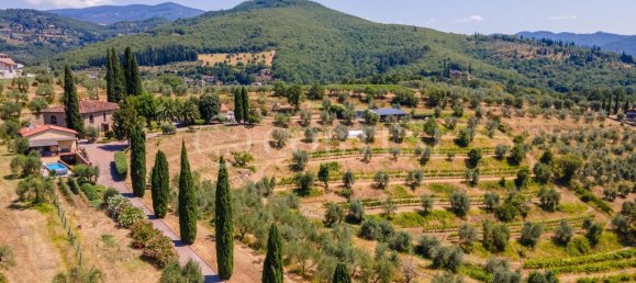 3 bedrooms Villa in Arezzo, Italy No. 264804 42