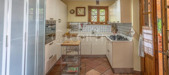 3 bedrooms Villa in Arezzo, Italy No. 264804 28