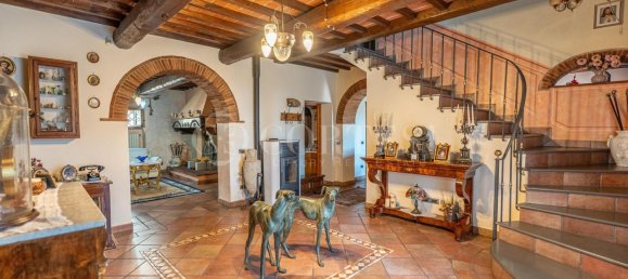 3 bedrooms Villa in Arezzo, Italy No. 264804 37