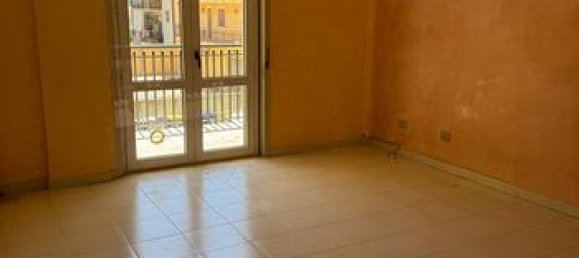 4 rooms Apartment in Floridia, Italy No. 297575 2