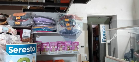 Коммерческая недвижимость с 2 комнатами в Катания, Италия № 234699 4