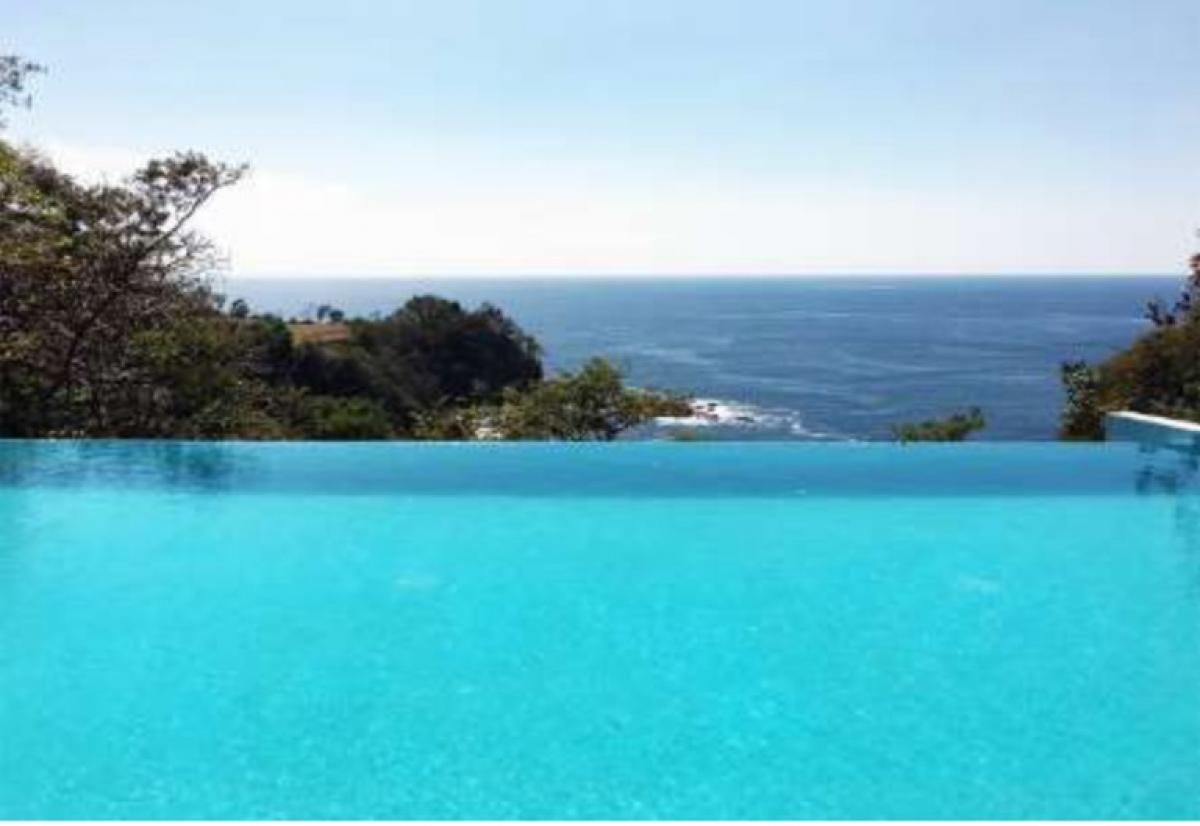 3 bedrooms Condo in Garabito, Costa Rica No. 813