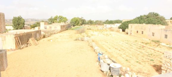 2 Schlafzimmer Stadthaus in Rabat, Malta, Nr. 1590 3