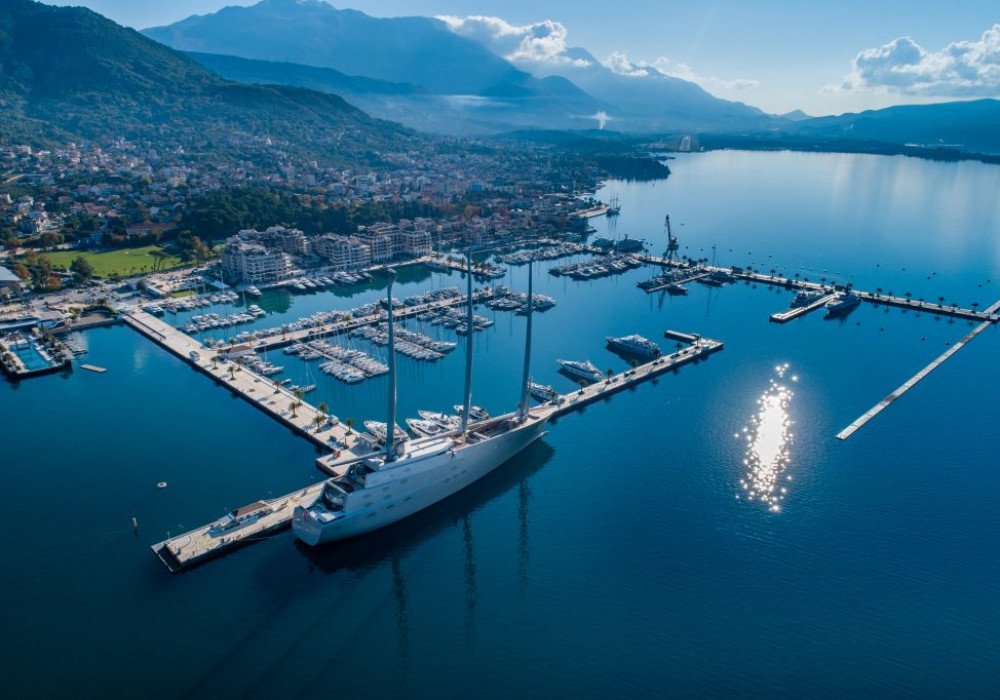 63m² Apartment in Tivat, Montenegro No. 1764