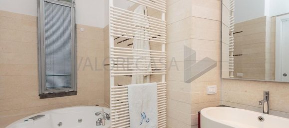 14 rooms Villa in Carrara, Italy No. 45785 26