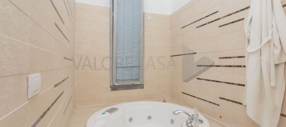 14 rooms Villa in Carrara, Italy No. 45785 27