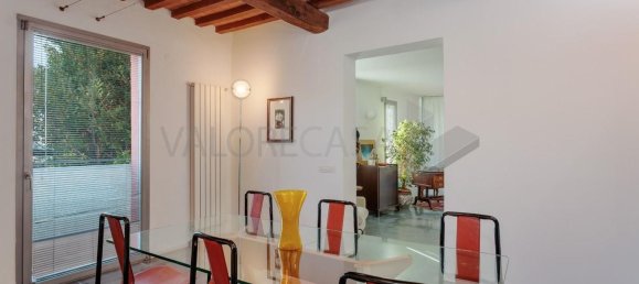 14 rooms Villa in Carrara, Italy No. 45785 7