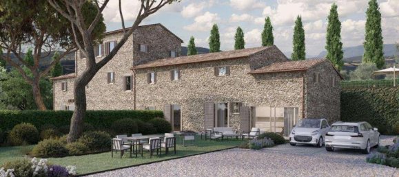 4 rooms Apartment in Perugia, Italy No. 160752 3