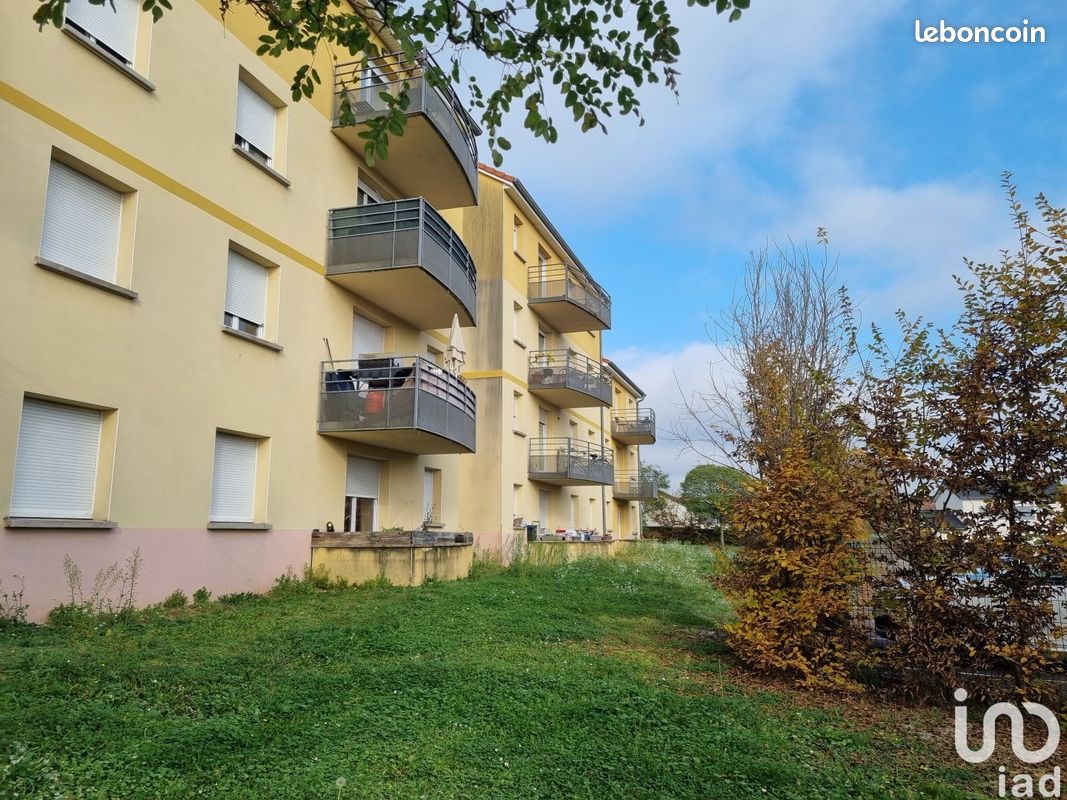 Apartamento de 1 dormitorio en Forbach, France No. 57429