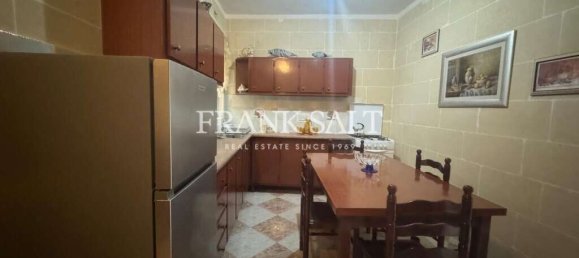 2 bedrooms Apartment in Xlendi, Malta No. 6103 2