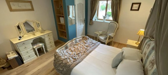 6 bedrooms House in Riberac, France No. 296589 8