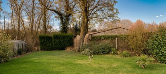 3 bedrooms House in Houdan, France No. 150746 4