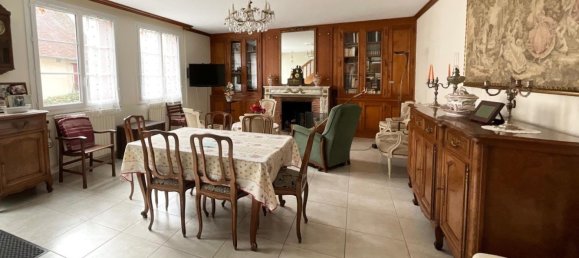 4 Schlafzimmer Haus in Mehun-sur-Yevre, France, Nr. 246848 2