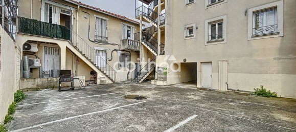 1 bedroom Building in Choisy-le-Roi, France No. 171946 3