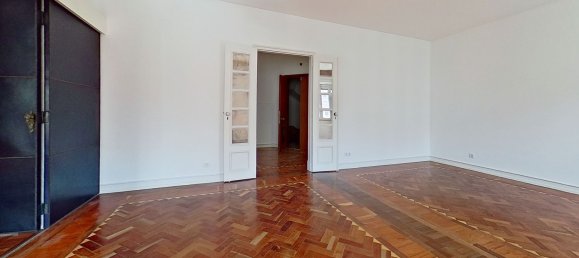 4 bedrooms Apartment in Lisbon, Portugal No. 90098 10