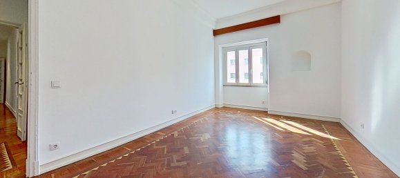 4 bedrooms Apartment in Lisbon, Portugal No. 90098 34