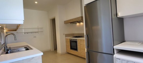 4 bedrooms Apartment in Lisbon, Portugal No. 90098 28